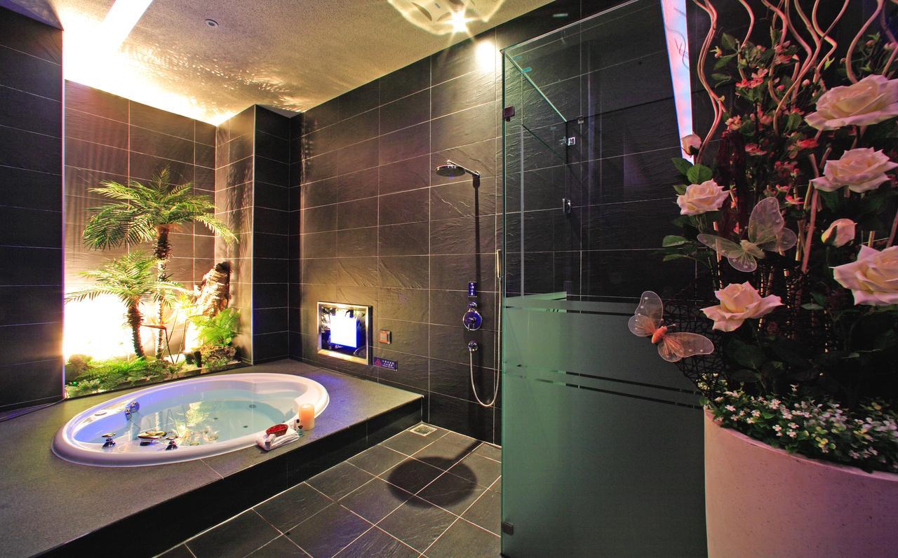 Blue Coast Spa Motel Цзилун Экстерьер фото