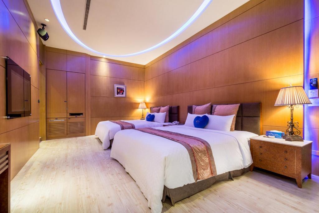 Blue Coast Spa Motel Цзилун Экстерьер фото